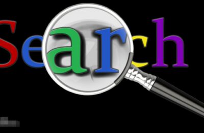 搜索引擎大致由哪三个部门组成（ ）。